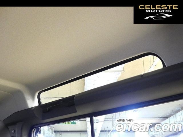 LAND ROVER Defender 90 2010 — photo 19 sur 20