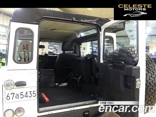 LAND ROVER Defender 90 2010 — photo 20 sur 20