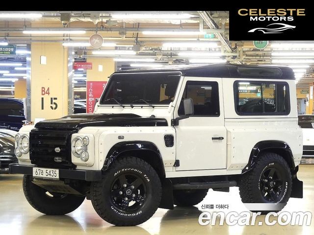 LAND ROVER Defender 90 2010 — photo 3 sur 20
