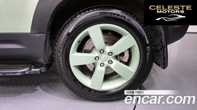 LAND ROVER Defender (L663) 110 D300 75th Edition 2023 — photo 7 sur 36