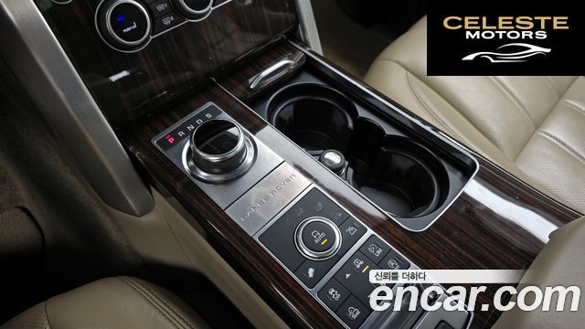 LAND ROVER Range Rover 45.0 SC AB 2017 — photo 9 sur 20