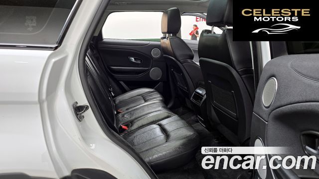 LAND ROVER Range Rover Evoque 2.0 TD4 SE 2019 — photo 17 sur 32