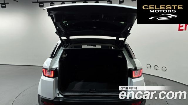 LAND ROVER Range Rover Evoque 2.0 TD4 SE 2019 — photo 28 sur 32