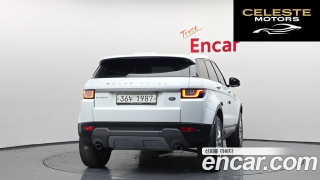 LAND ROVER Range Rover Evoque 2.0 TD4 SE 2019 — photo 4 sur 32