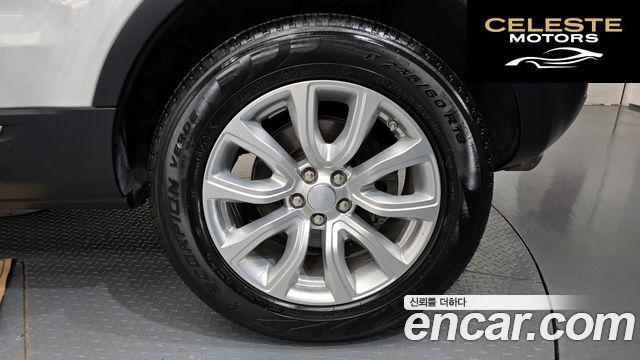 LAND ROVER Range Rover Evoque 2.0 TD4 SE 2019 — photo 7 sur 32