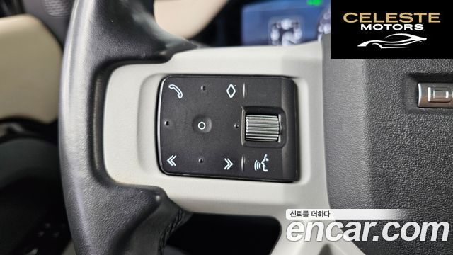 LAND ROVER Defender (L663) 110 D240 SE 2020 — photo 32 sur 43