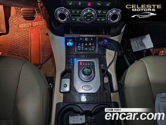 LAND ROVER Discovery 4 3.0 TDV6 HSE 2016 — photo 5 sur 15