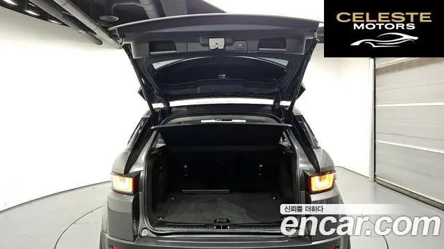 LAND ROVER Range Rover Evoque 2.0 TD4 SE 2017 — photo 20 sur 26