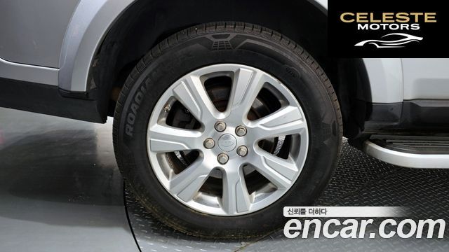 LAND ROVER Discovery 4 3.0 SDV6 SE 2015 — photo 5 sur 20