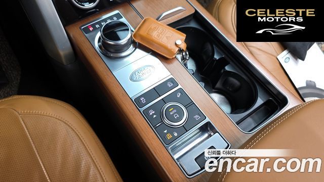 LAND ROVER Range Rover 44.4 SDV8 AB 2020 — photo 9 sur 20