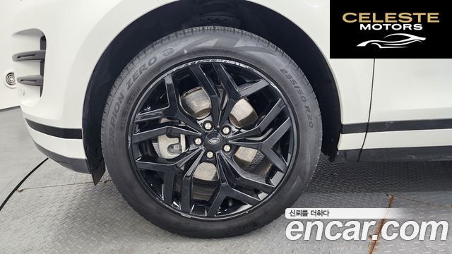 LAND ROVER Range Rover Evoque 2P250 R-Dynamic SE 2023 — photo 5 sur 36