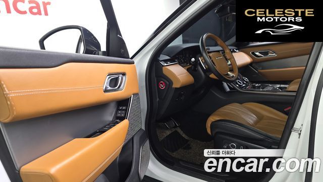 LAND ROVER Range Rover Velar 3.0 D300 R-Dynamic HSE 2018 — photo 10 sur 20