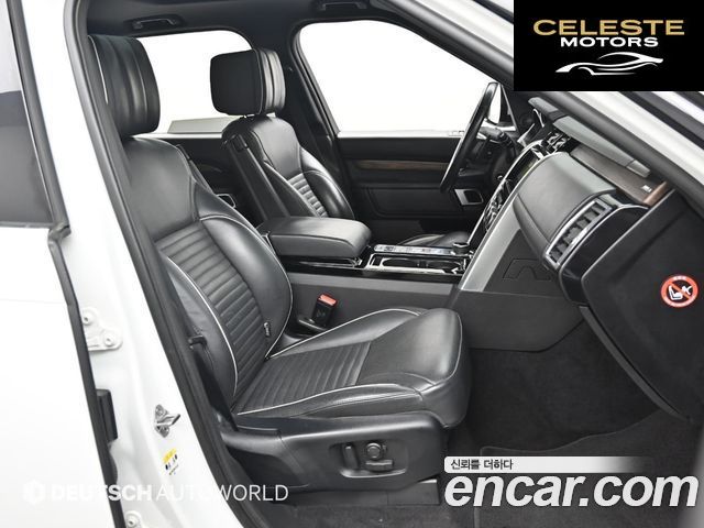 LAND ROVER Discovery 5 3.0 TD6 HSE Luxury 2017 — photo 10 sur 26