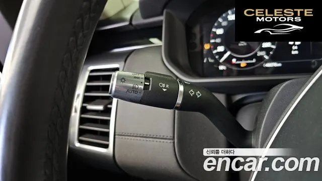 LAND ROVER Discovery 5 D300 HSE 2022 — photo 37 sur 39