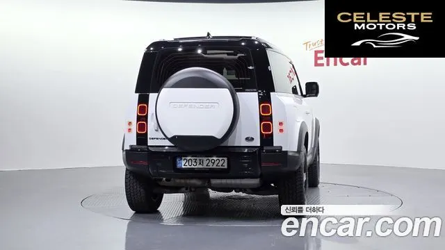 LAND ROVER Defender (L663) 90 D250 SE 2022 — photo 4 sur 34