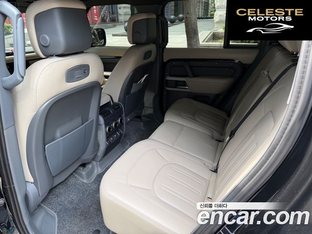LAND ROVER Defender (L663) 110 D300 HSE 2022 — photo 10 sur 22