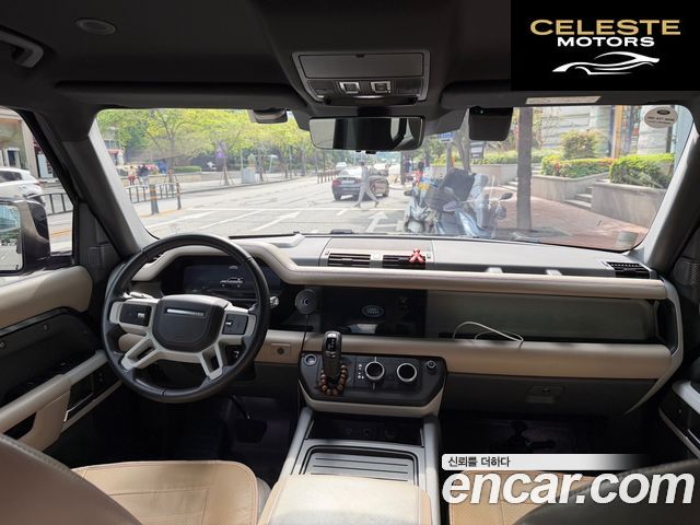 LAND ROVER Defender (L663) 110 D300 HSE 2022 — photo 6 sur 22