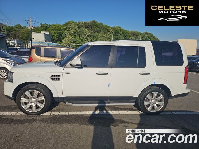 LAND ROVER Discovery 4 3.0 SDV6 SE 2016 — photo 19 sur 26