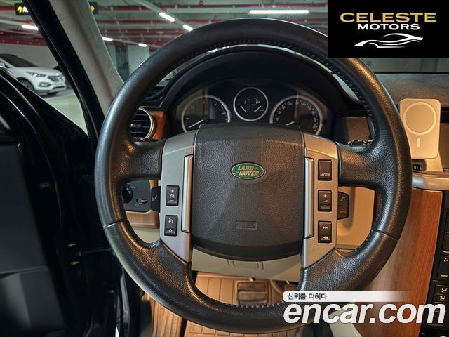 LAND ROVER Discovery 3 2.7 TDV6 HSE 2009 — photo 12 sur 20