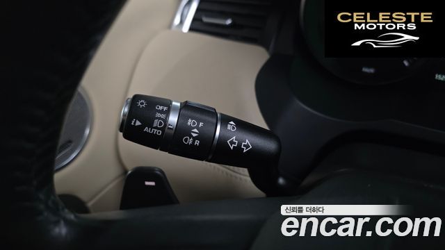 LAND ROVER Range Rover Evoque 2.0 TD4 SE 2016 — photo 17 sur 20