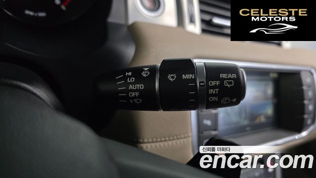 LAND ROVER Range Rover Evoque 2.0 TD4 SE 2016 — photo 18 sur 20