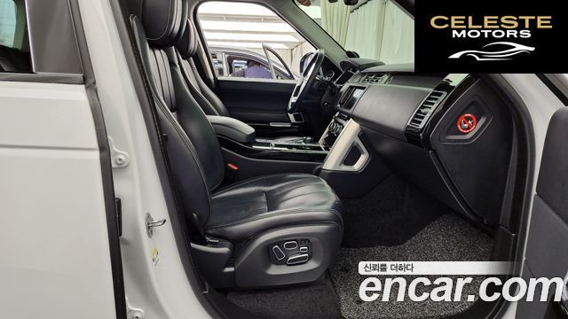 LAND ROVER Range Rover 44.4 SDV8 Vogue SE 2014 — photo 11 sur 26