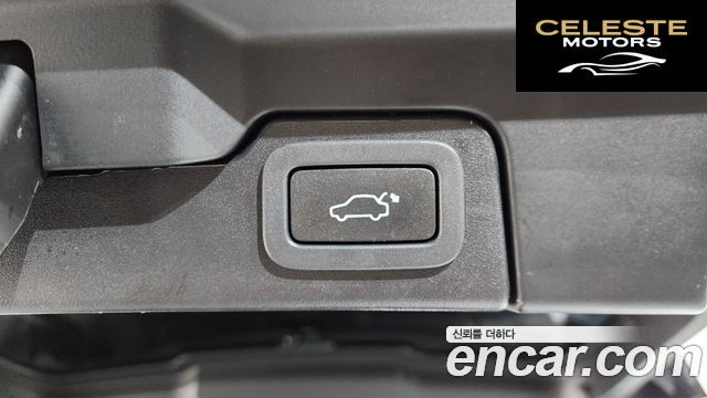 LAND ROVER Range Rover Evoque 2.0 TD4 HSE Dynamic 2018 — photo 17 sur 20