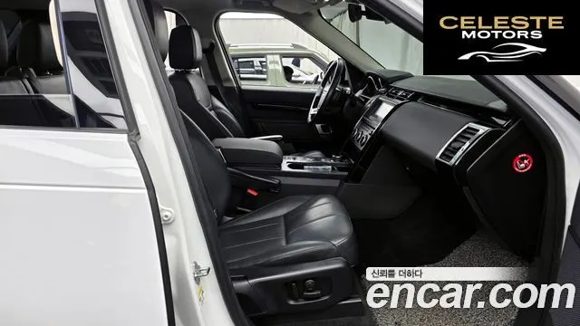 LAND ROVER Discovery 5 3.0 SD6 SE 2019 — photo 17 sur 37