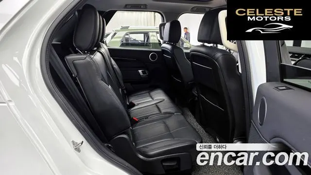 LAND ROVER Discovery 5 3.0 SD6 SE 2019 — photo 18 sur 37