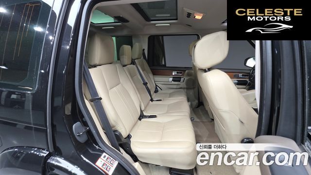 LAND ROVER Discovery 4 3.0 SDV6 HSE 2016 — photo 17 sur 26