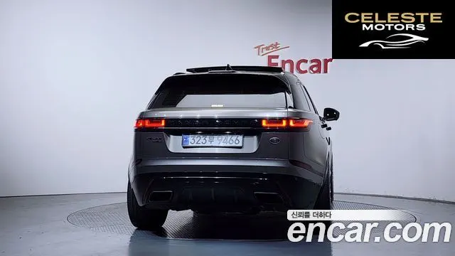 LAND ROVER Range Rover Velar 3.0 D300 R-Dynamic HSE 2018 — photo 4 sur 36