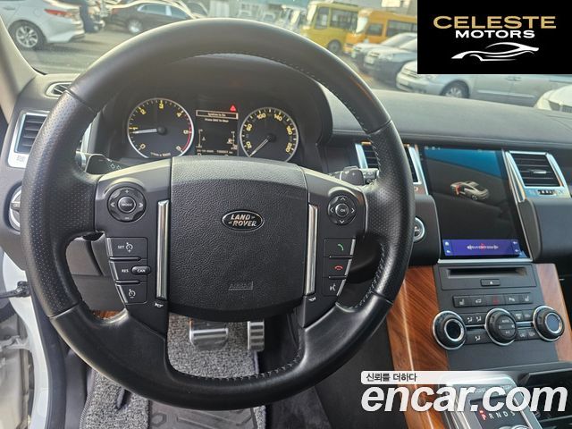 LAND ROVER Range Rover Sport 3.0 SDV6 2012 — photo 11 sur 25