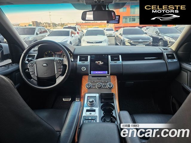 LAND ROVER Range Rover Sport 3.0 SDV6 2012 — photo 16 sur 25