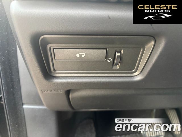 LAND ROVER Range Rover Evoque 2.2 SD4 Pure 2015 — photo 15 sur 23