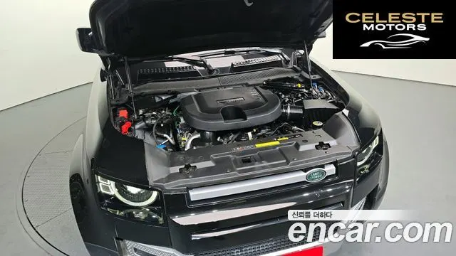 LAND ROVER Defender (L663) 110 D250 SE 2022 — photo 6 sur 36