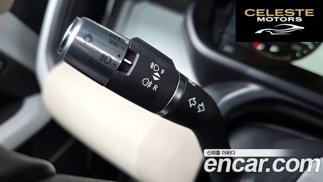 LAND ROVER Defender (L663) 90 D250 SE 2022 — photo 28 sur 34