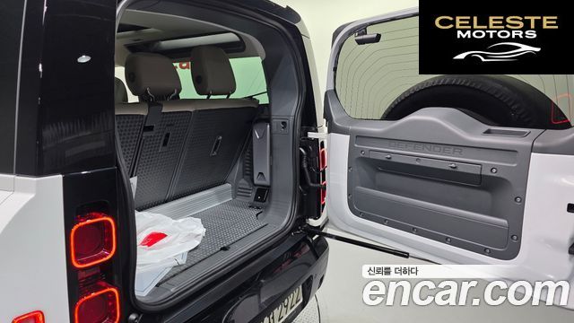 LAND ROVER Defender (L663) 90 D250 SE 2022 — photo 34 sur 34