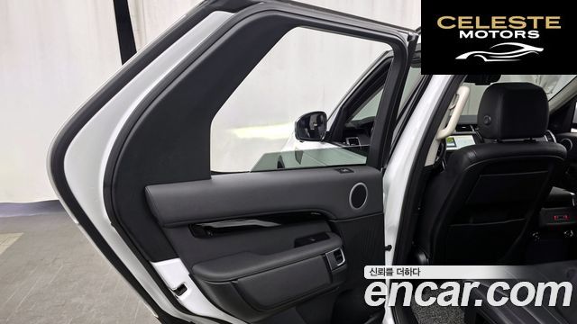 LAND ROVER Discovery 5 3.0 SD6 SE 2019 — photo 15 sur 37