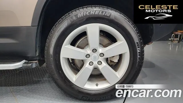 LAND ROVER Defender (L663) 110 D300 HSE 2023 — photo 7 sur 41