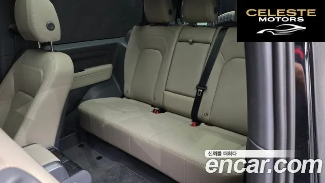 LAND ROVER Defender (L663) 90 D250 SE 2023 — photo 16 sur 35