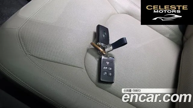 LAND ROVER Defender (L663) 90 D250 SE 2023 — photo 31 sur 35
