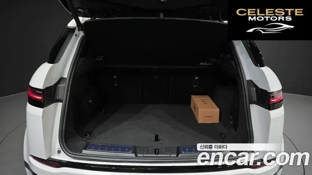 LAND ROVER Range Rover Evoque 2P250 Dynamic SE 2026 — photo 30 sur 39