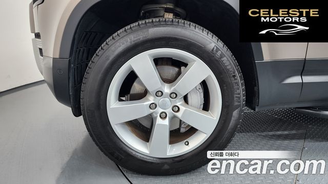 LAND ROVER Defender (L663) 110 D300 HSE 2023 — photo 5 sur 41