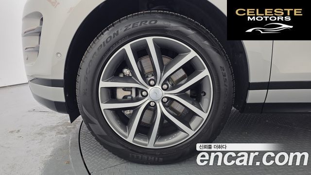 LAND ROVER Range Rover Evoque 2P250 Dynamic SE 2025 — photo 8 sur 20