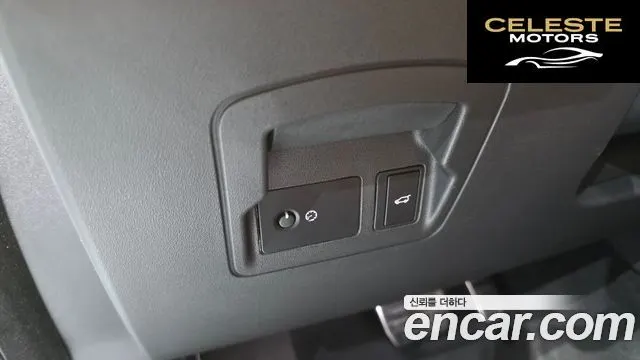 LAND ROVER Range Rover Velar 3.0 P400 R-Dynamic HSE 2022 — photo 22 sur 30