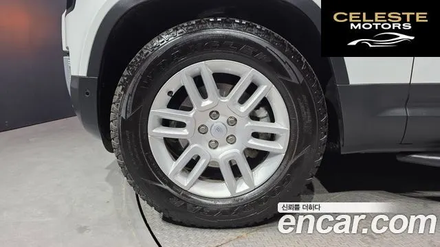 LAND ROVER Defender (L663) 110 D250 S 2022 — photo 5 sur 30