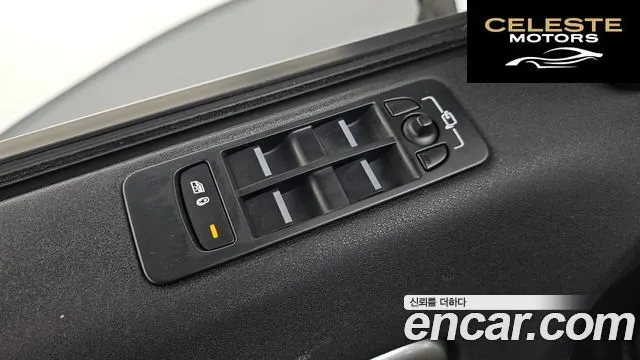 LAND ROVER Discovery Sport 2.0 TD4 HSE Luxury 2018 — photo 32 sur 33