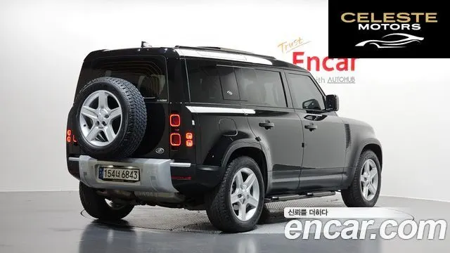 LAND ROVER Defender (L663) 110 D250 SE 2022 — photo 2 sur 31
