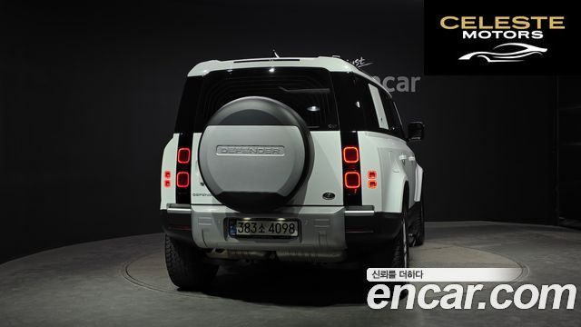 LAND ROVER Defender (L663) 110 D250 S 2022 — photo 4 sur 30