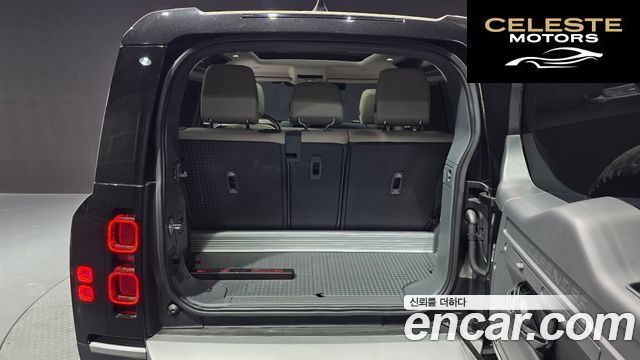 LAND ROVER Defender (L663) 90 D250 SE 2023 — photo 26 sur 35
